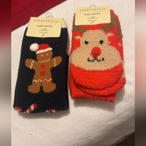 2 pair Aeropostale Red,  Brown, blue   Fuzzy Socks